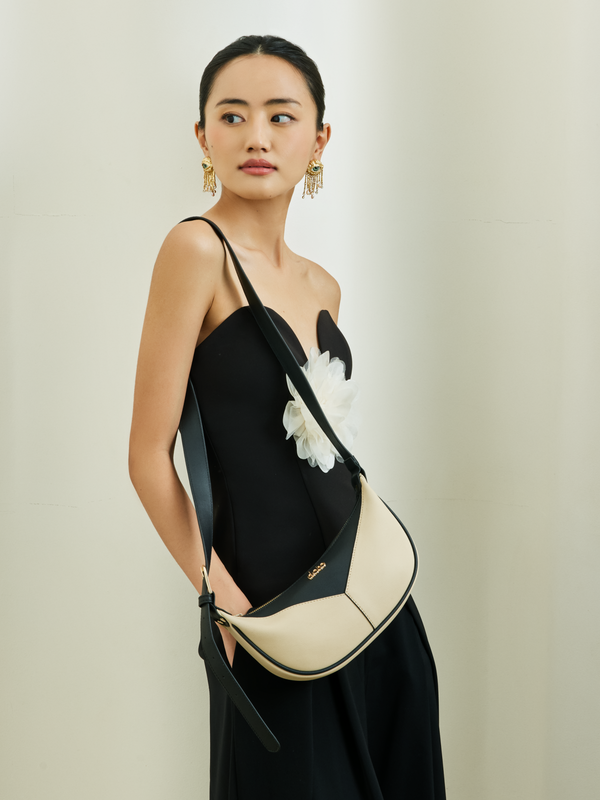 ENSO CROSSBODY BAG (Black & Beige)