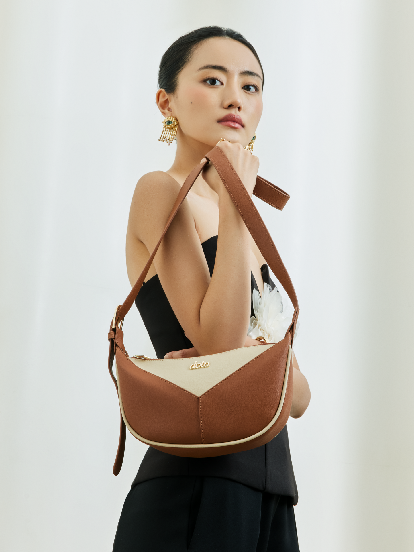 ENSO CROSSBODY BAG (Beige & Tan)