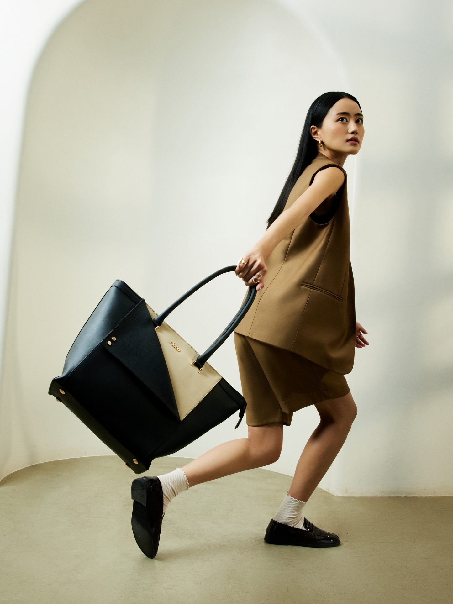 KOJO CASUAL TOTE (Black)